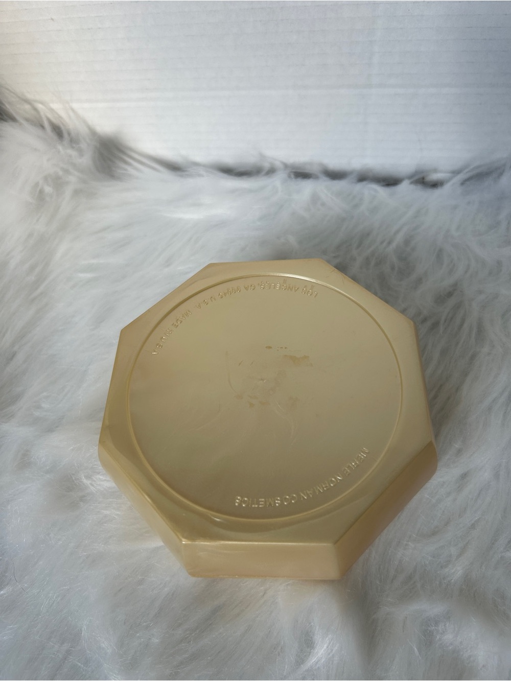 Empty Dusting Powder container.
Gold Octagonal Floral Decor - Picture 4 of 4